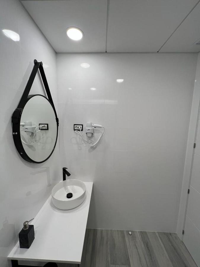 Habitacion Praga Style Madrid Exterior foto